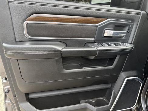 Used 2024 RAM 3500 Laramie w/ Bed Utility Group image 10