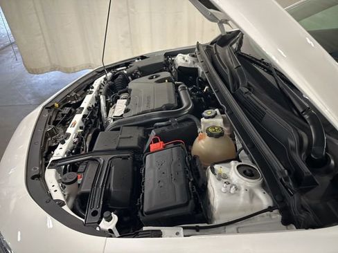 Used 2024 Chevrolet Malibu LT image 33