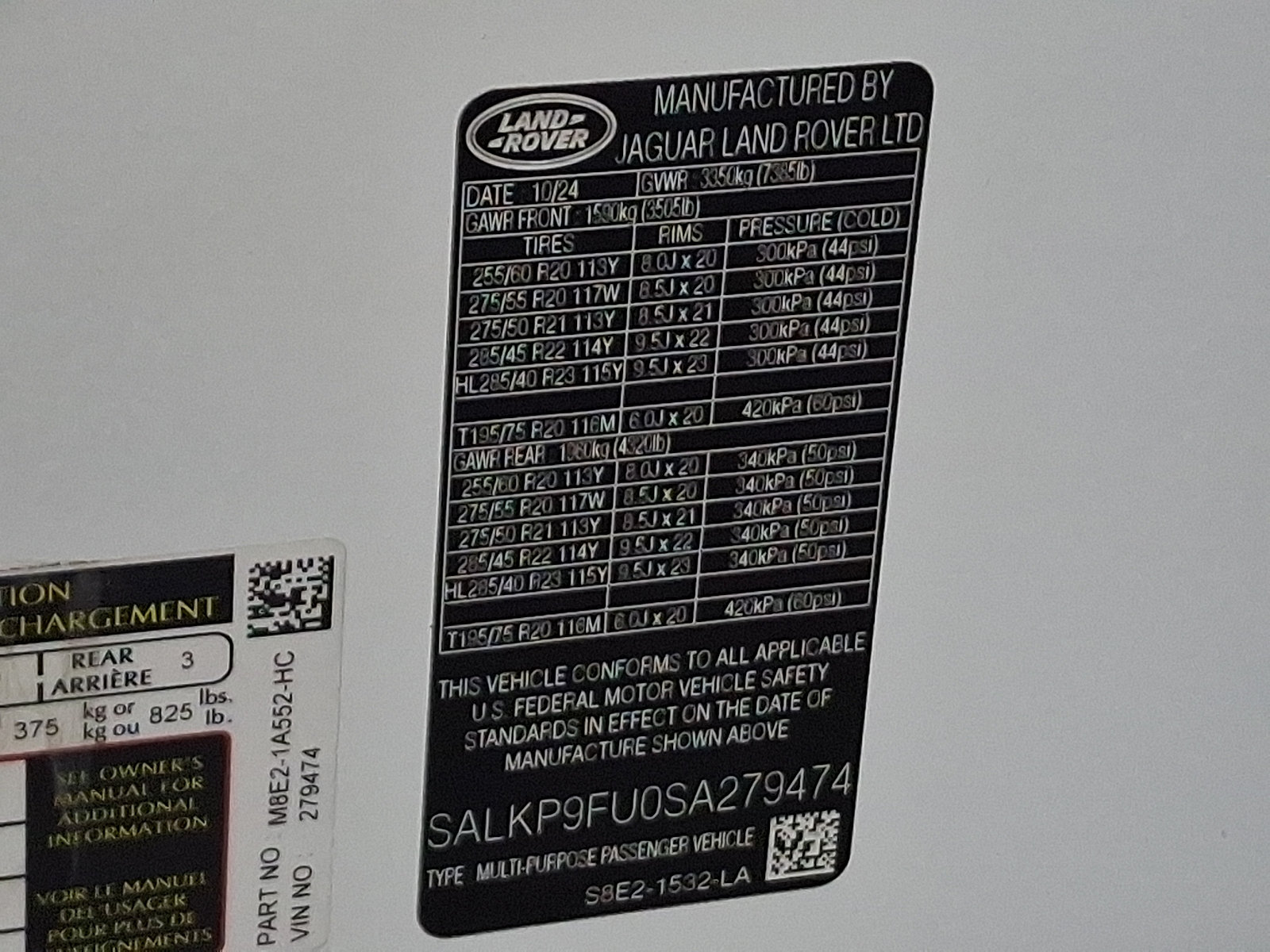 Certified 2025 Land Rover Range Rover SE AWD/4WD image 28