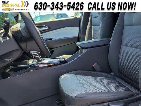 New 2025 Chevrolet Trax LT w/ Driver Confidence Package image 9