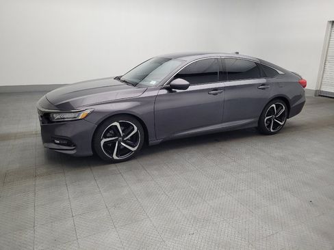 Used 2020 Honda Accord Sport image 2