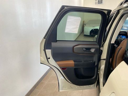 New 2025 Ford Bronco Sport Outer Banks w/ Sasquatch Outer Banks Package AWD/4WD image 12
