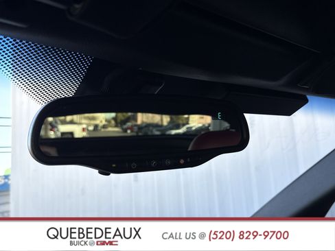 Used 2005 Chevrolet Corvette Coupe w/ Preferred Equipment Group image 24