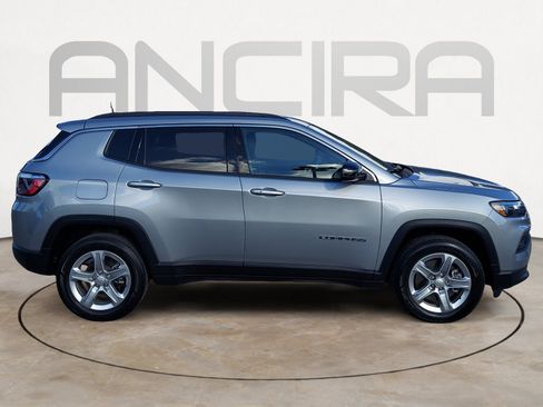 Certified 2023 Jeep Compass Latitude w/ Convenience Group AWD/4WD image 11