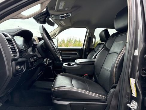 Used 2024 RAM 2500 Laramie w/ Safety Group image 21