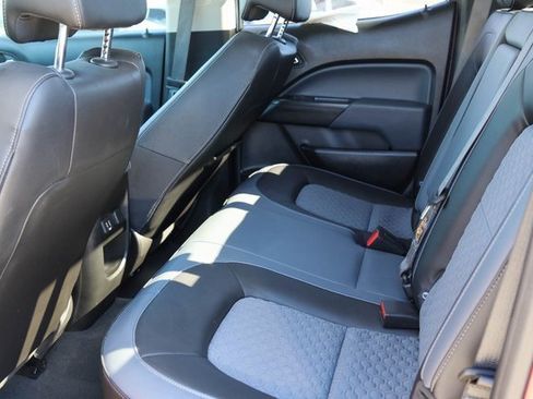 Used 2022 Chevrolet Colorado Z71 w/ Trail Boss Package image 15