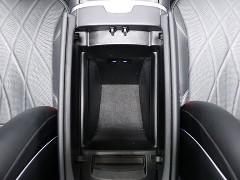 Used 2023 Mercedes-Benz EQS 580 4MATIC SUV image 46