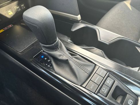 Used 2025 Toyota Camry LE image 40