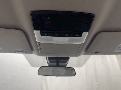 Used 2025 Nissan Altima 2.5 SV FWD image 33