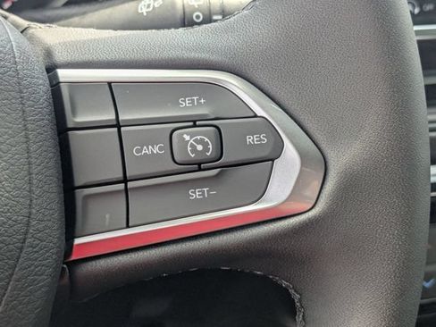 New 2026 Jeep Compass Latitude AWD/4WD image 18