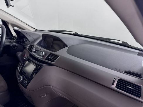 Used 2016 Honda Odyssey SE image 29