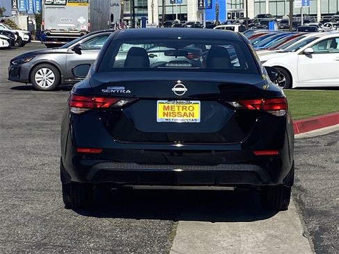 New 2025 Nissan Sentra S image 3