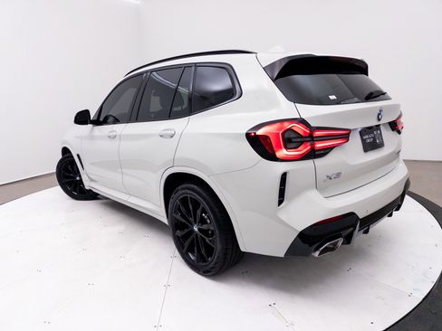 Used 2024 BMW X3 sDrive30i w/ Premium Package image 2