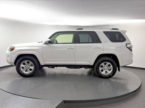 Used 2024 Toyota 4Runner SR5 RWD image 3