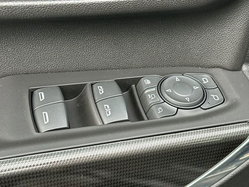 Used 2020 GMC Sierra 2500 AT4 w/ AT4 Premium Package image 11