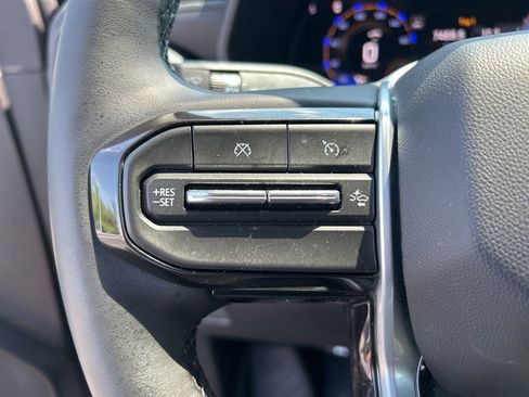 Used 2026 Chevrolet Colorado Trail Boss AWD/4WD image 24