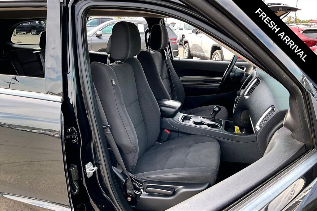 Used 2020 Dodge Durango SXT w/ 3rd Row Seating Group RWD image 28