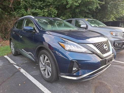 Used 2019 Nissan Murano SL w/ SL Technology Package AWD/4WD image 3