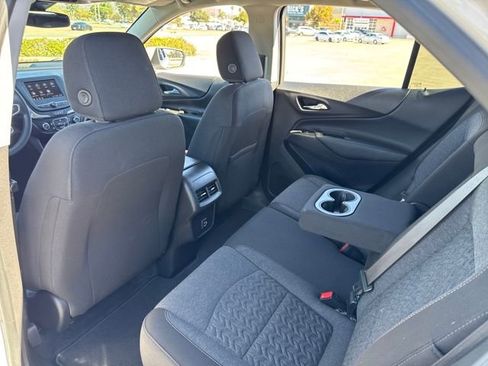 Used 2022 Chevrolet Equinox LT w/ LPO, Cargo Package image 21