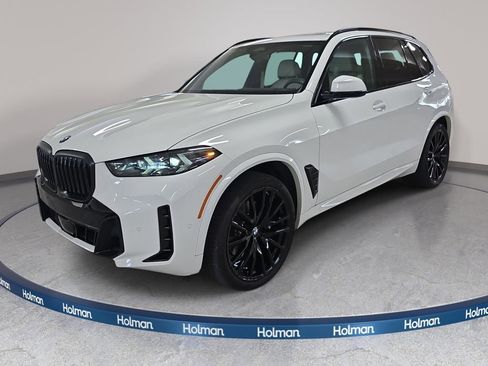 Used 2025 BMW X5 sDrive40i w/ Executive Package RWD image 1