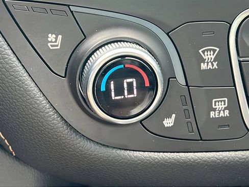 Used 2019 Chevrolet Equinox Premier AWD/4WD image 20