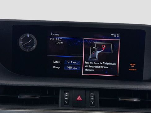 Used 2021 Lexus ES 300h w/ Premium Package image 14