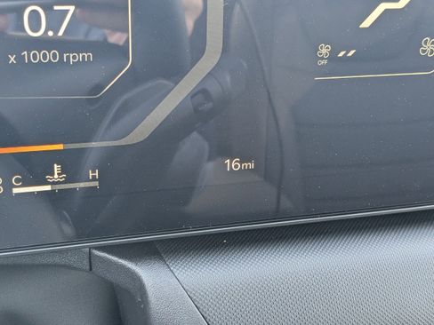 New 2025 Kia K4 GT-Line Turbo FWD image 33