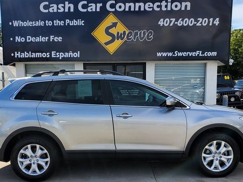 Used 2011 MAZDA CX-9 Touring w/ Moonroof & Bose Audio Pkg image 6