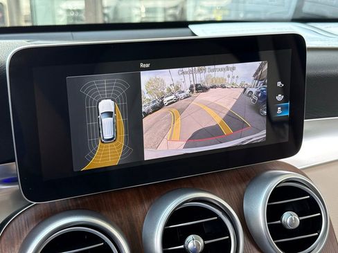 Certified 2022 Mercedes-Benz GLC 300 w/ Premium Package Lite image 4