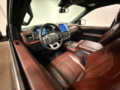 Used 2024 Ford Expedition Max Limited AWD/4WD image 60