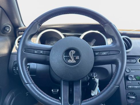 Used 2007 Ford Mustang Shelby GT500 RWD image 19