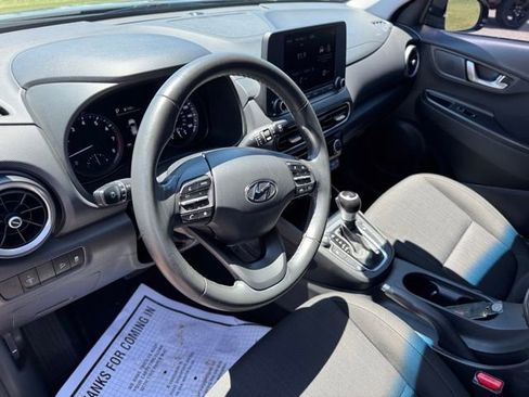 Used 2022 Hyundai Kona SEL w/ Convenience Package FWD image 14