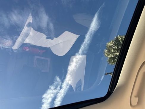 Used 2026 Mercedes-Benz E 350 Sedan image 16