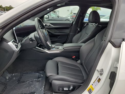 Used 2023 BMW i4 eDrive35 RWD image 19