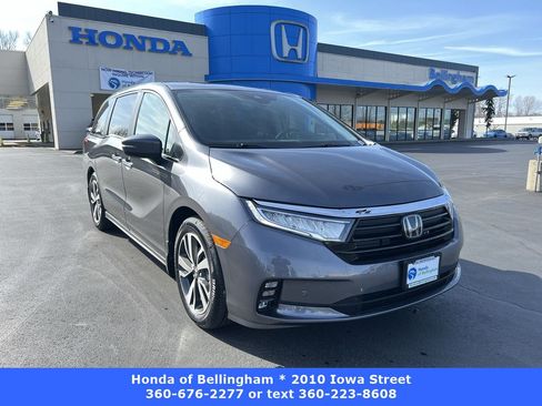 Certified 2024 Honda Odyssey Touring image 1