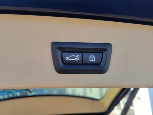 Used 2017 BMW X3 xDrive28i image 23