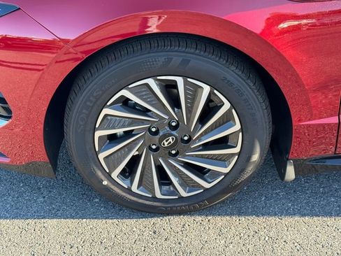 New 2026 Hyundai Sonata SEL FWD image 18