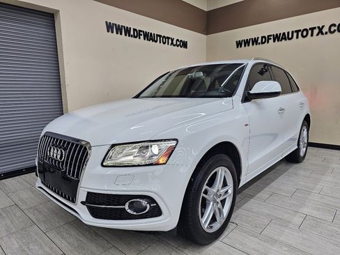 Used 2016 Audi Q5 3.0T Premium Plus w/ Technology Package image 2