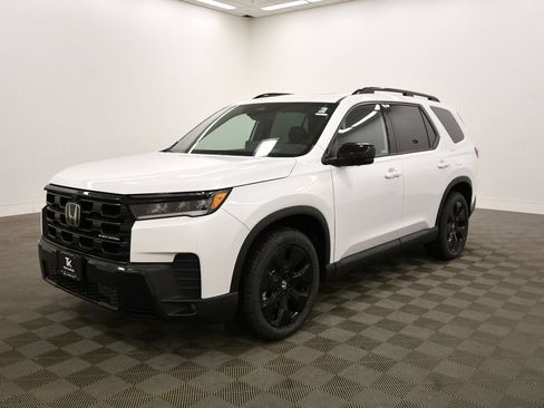New 2026 Honda Pilot Black Edition image 2