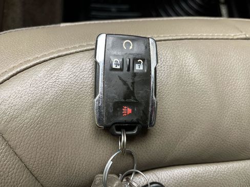 Used 2016 GMC Canyon SLT AWD/4WD image 27