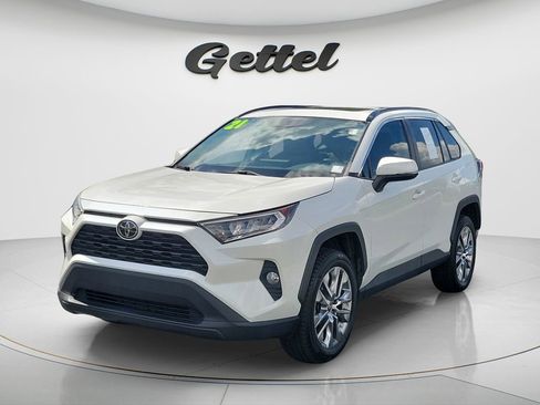 Used 2021 Toyota RAV4 XLE Premium FWD image 1