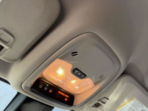 Used 2024 Buick Encore GX Preferred w/ Advanced Technology Package AWD/4WD image 34