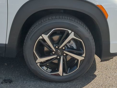 Used 2023 Chevrolet TrailBlazer RS image 10