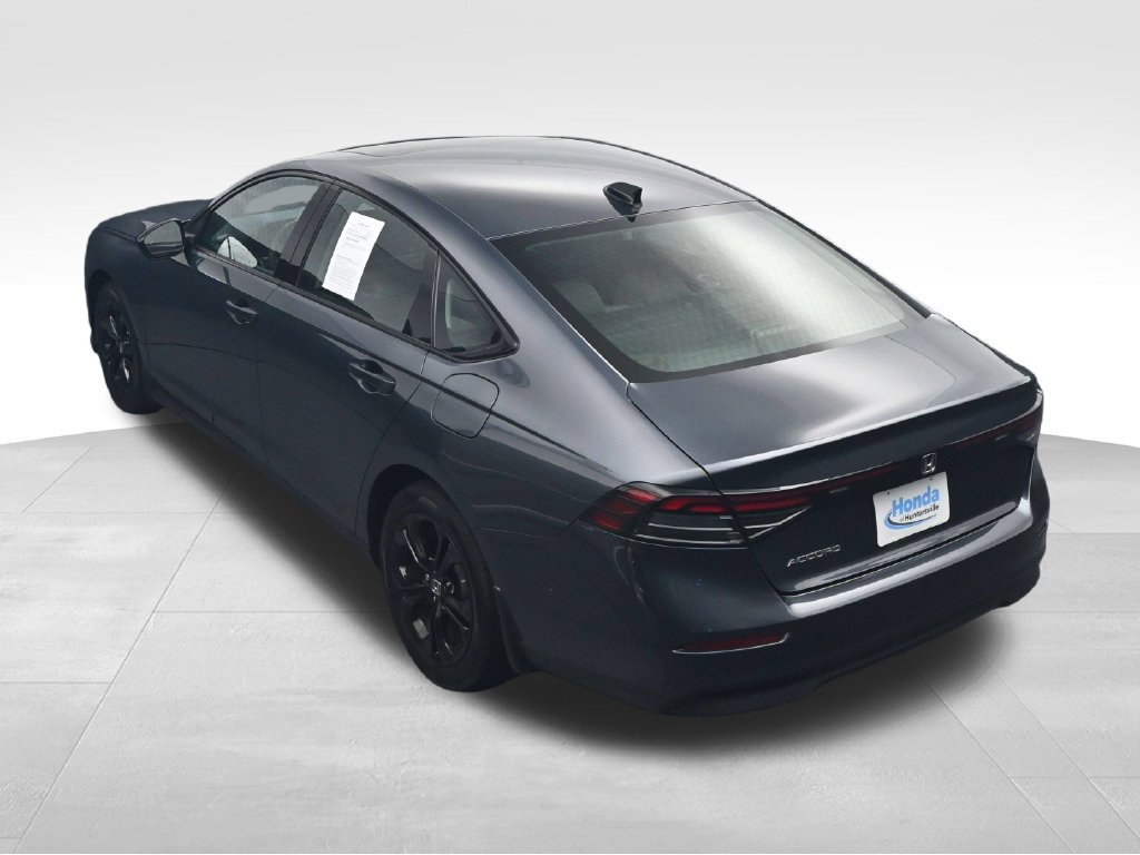 Used 2025 Honda Accord SE image 40
