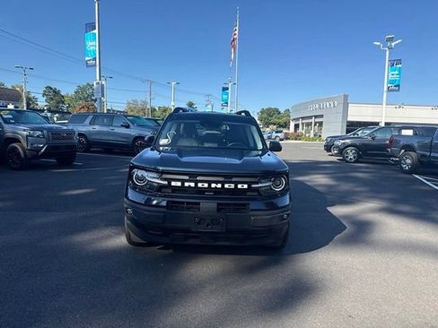 Used 2023 Ford Bronco Sport Outer Banks w/ Tech Package AWD/4WD image 2