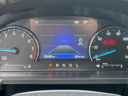Used 2022 Ford Explorer XLT w/ Equipment Group 202A AWD/4WD image 28