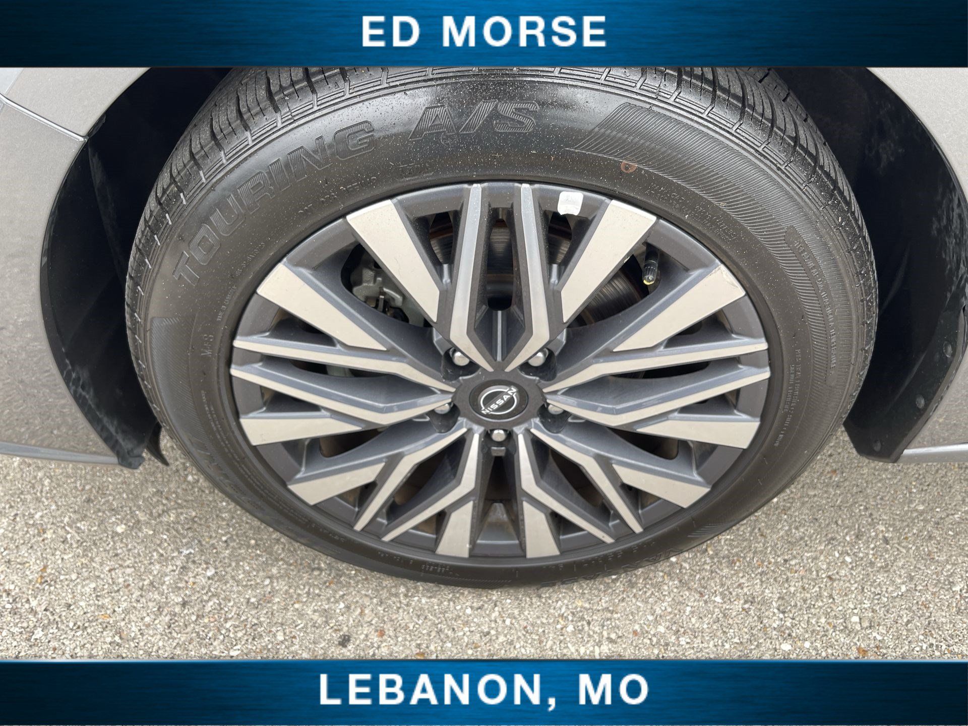 Used 2025 Nissan Altima 2.5 SV FWD image 31