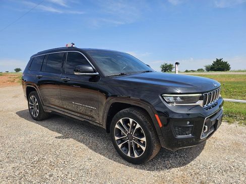 Used 2021 Jeep Grand Cherokee L Overland w/ Luxury Tech Group IV AWD/4WD image 4