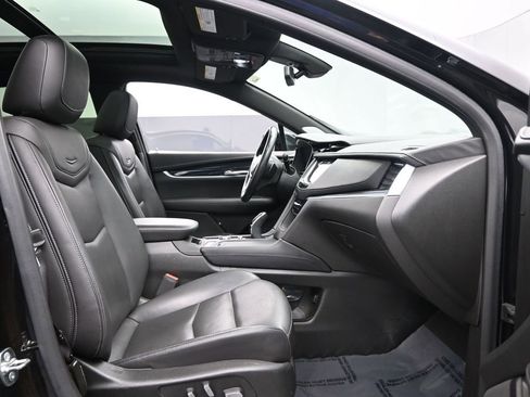 Used 2024 Cadillac XT5 Premium Luxury AWD/4WD image 35