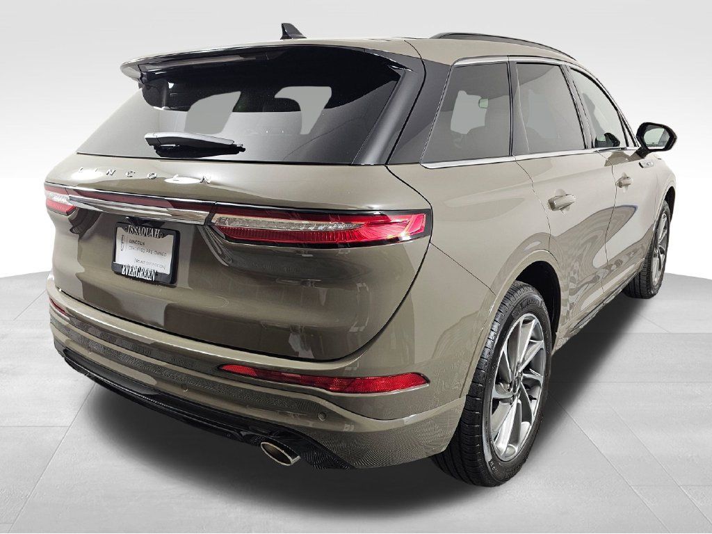 Certified 2025 Lincoln Corsair Grand Touring AWD/4WD image 7